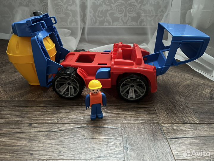 Развивающий автомобиль