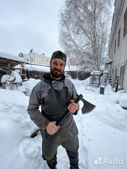 Топор цельнокованый, прошивной