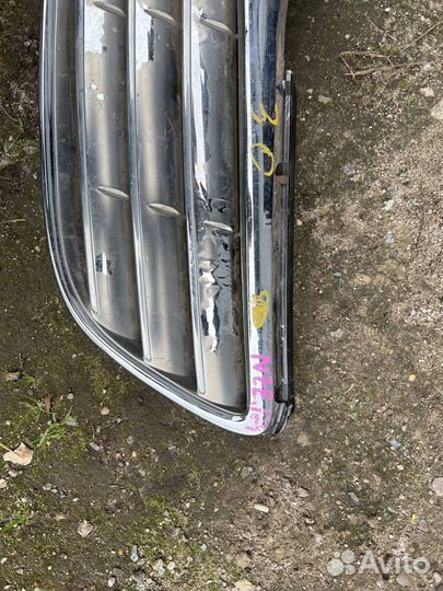 Решетка радиатора Toyota Corolla 120