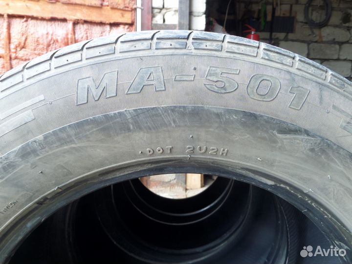 Maxxis MA-501 215/65 R16 28L