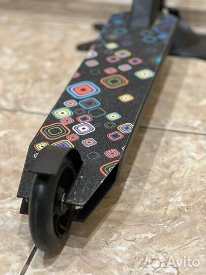 Трюковой самокат новый