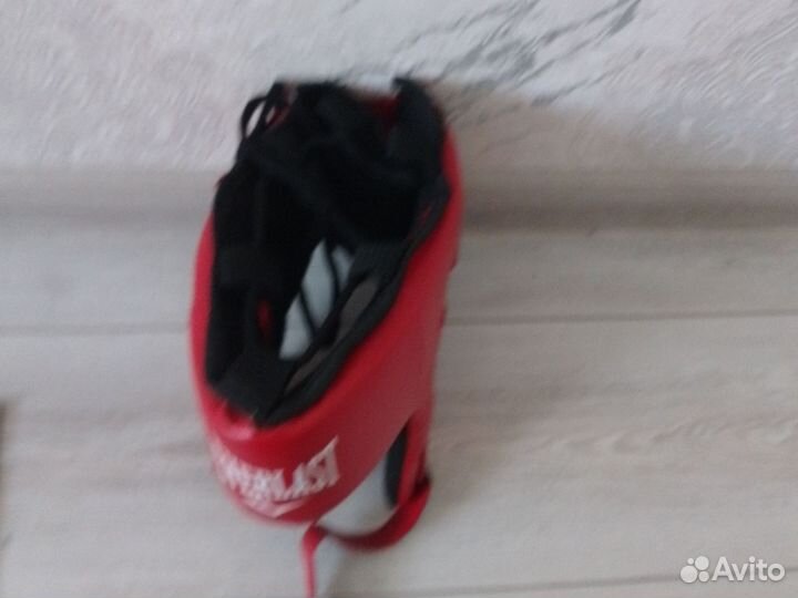 Боксерский шлем Everlast