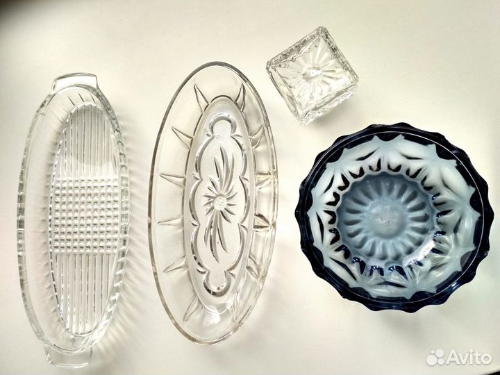 Блюда, пепельница и пробка для графина