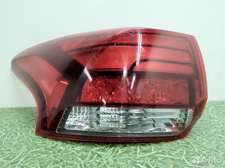 Фонарь бу mitsubishi outlander 3 led комплект