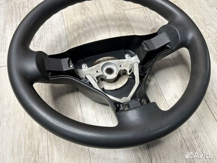 Рулевое колесо Peugeot 107