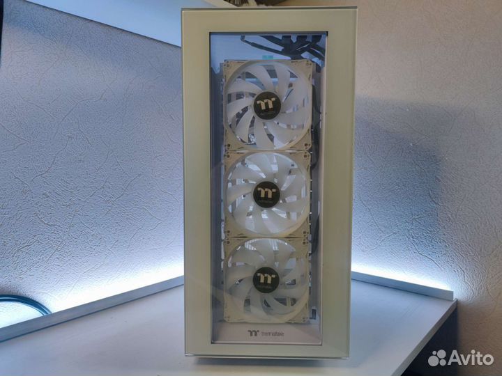 Корпус Thermaltake Divider 300 TG Snow argb