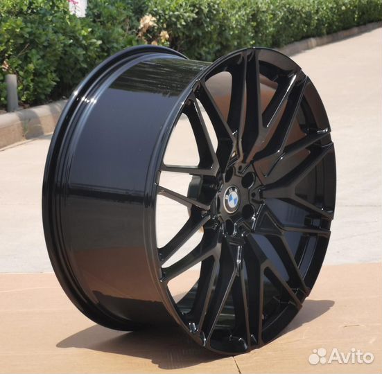 Кованые диски R22