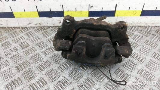 Суппорт тормозной передний правый volkswagen golf