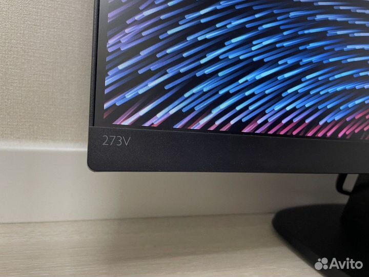 Монитор Philips 27 (273V7)