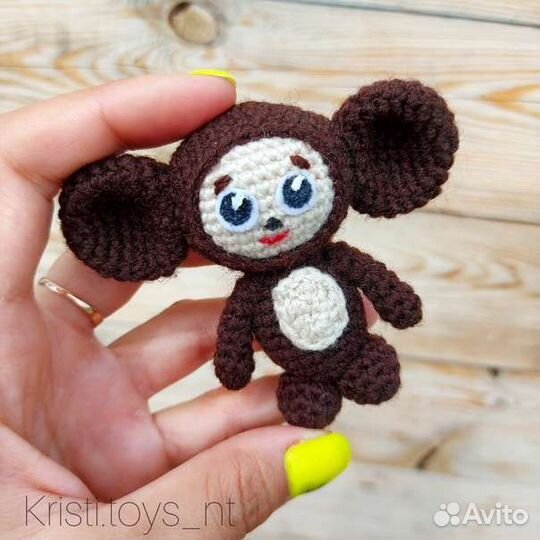 Вязаный брелок Игрушка Чебурашка