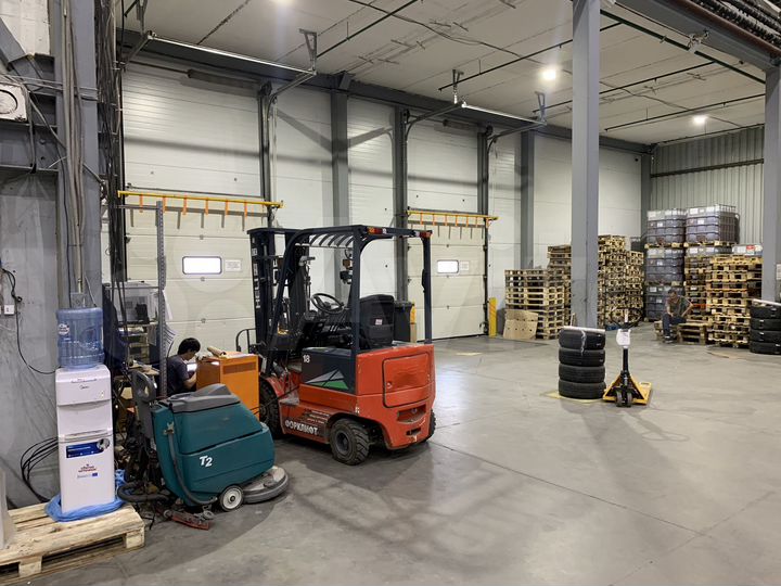 Склад, 1550 м²