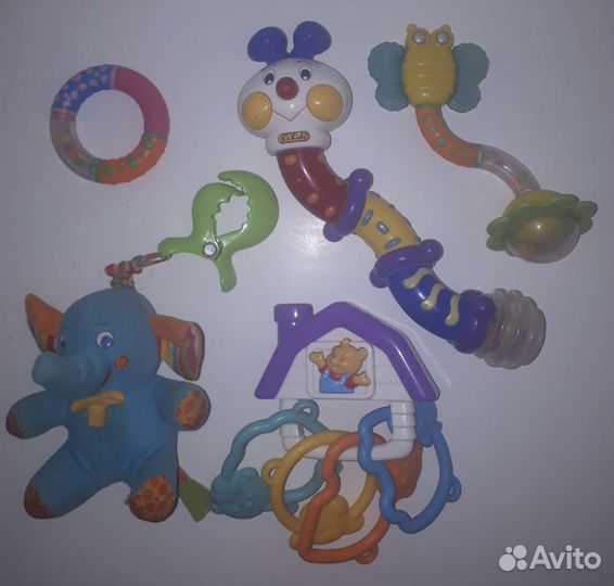 Отличные развивающие игрушки для малыша пакетом