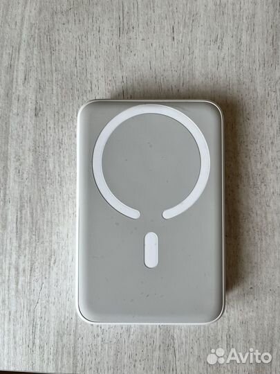 Магнитный powerbank Baseus