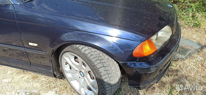 Крыло bmw e46