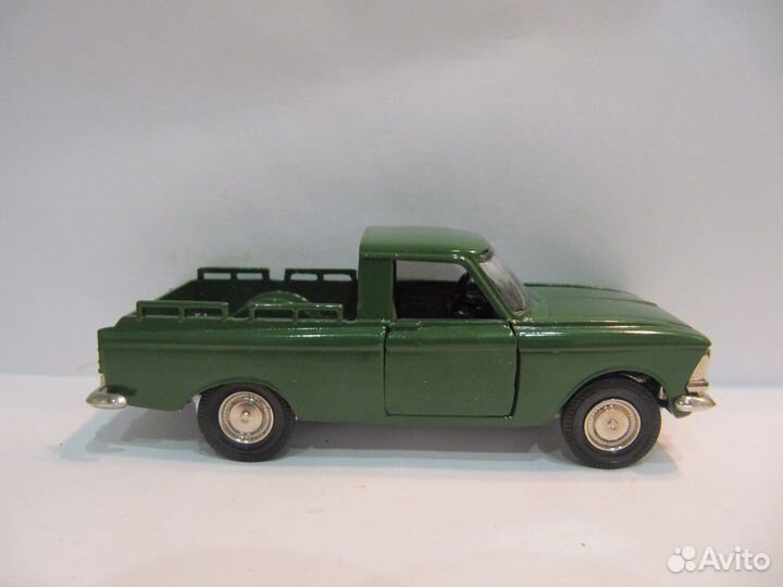 Москвич Пикап А19. Болотный цвет