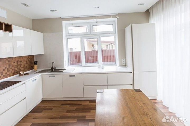 Кухня на заказ с доставкой и сборкой