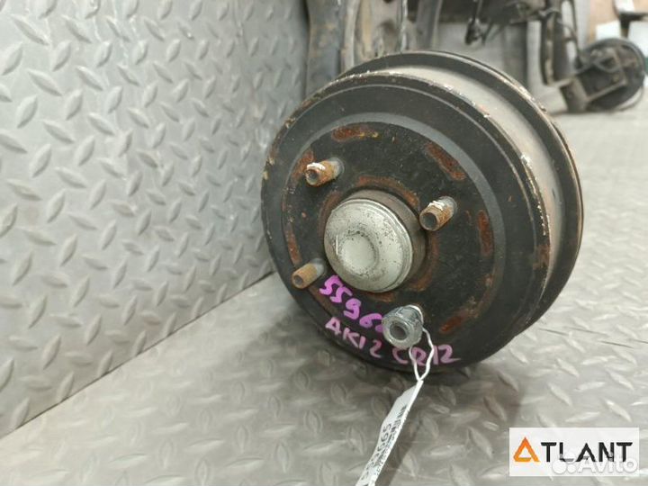 Балка со ступицами задний nissan march