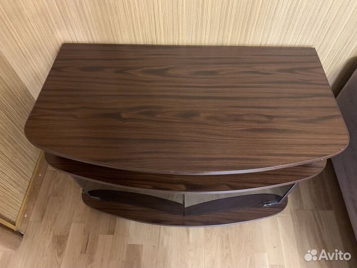 Тумба под телевизор