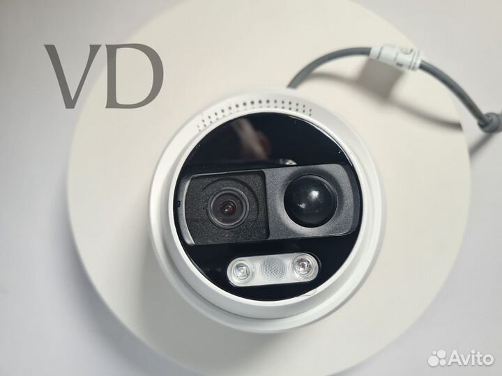 HD-TVI видеокамера HiWatch DS-T213X TurboX