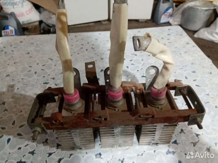 Тиристор т161 160