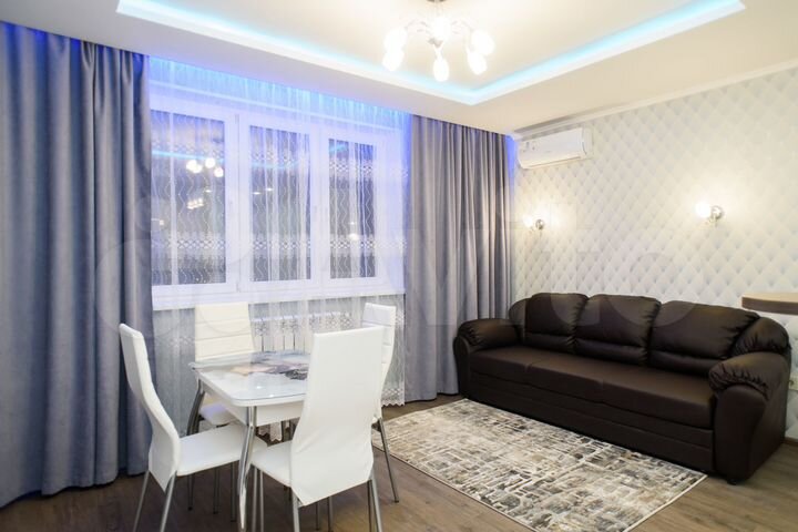 2-к. квартира, 75 м², 8/16 эт.