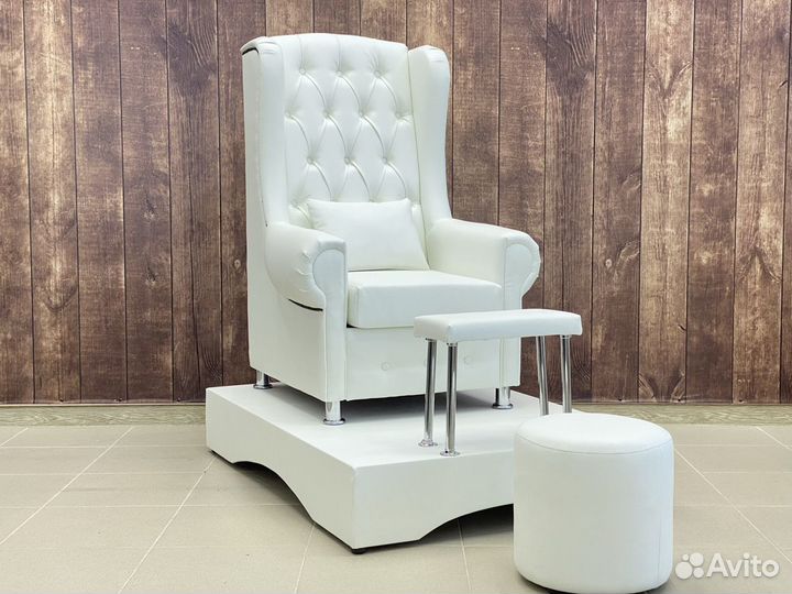 Педикюрное кресло Трон