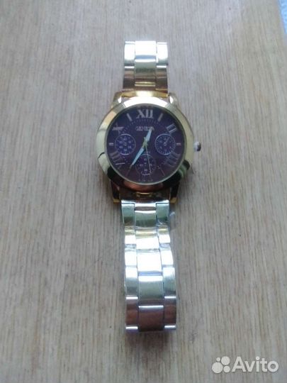 Наручные часы