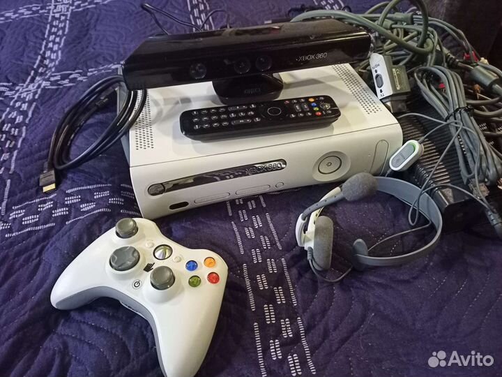 Xbox 360Xbox + 1геймад+ Kinect
