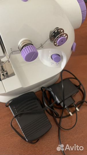 Швейная машина Jaguar mini