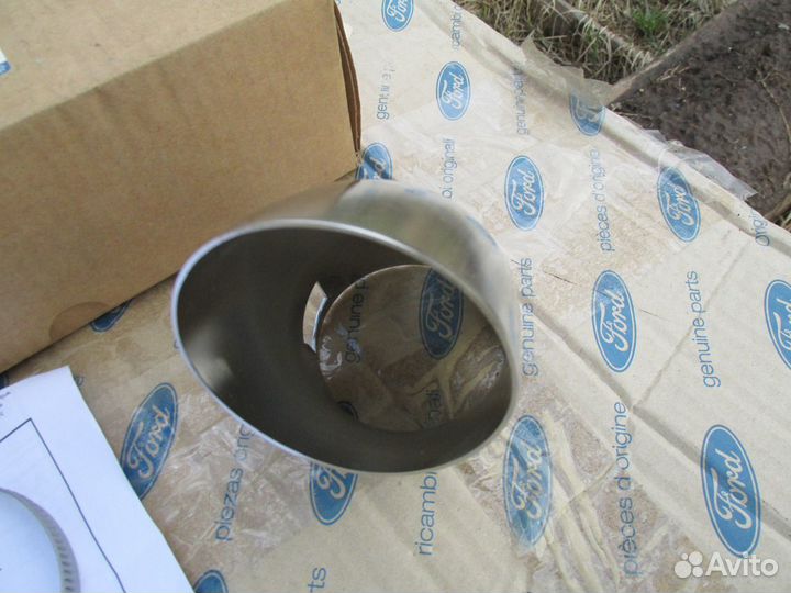 Насадка на глушитель ford Focus 2,S-Max,Mondeo 4