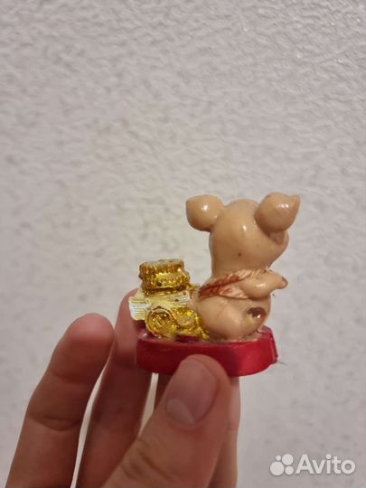 Поросенок статуэтка успехов