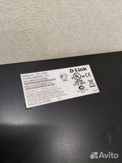 Маршрутизатор D-link DFL-260E