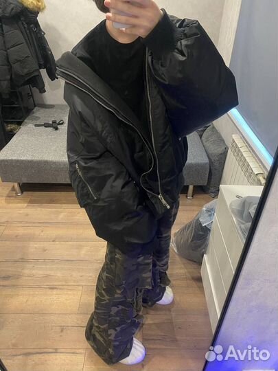 Бомбер Куртка Balenciaga Type Bomber Oversize