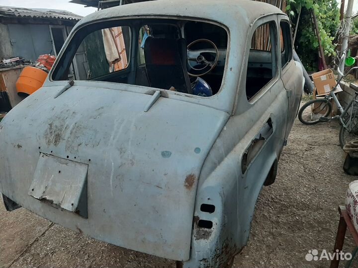 Двигатель заз кузов в хорошем состоянии