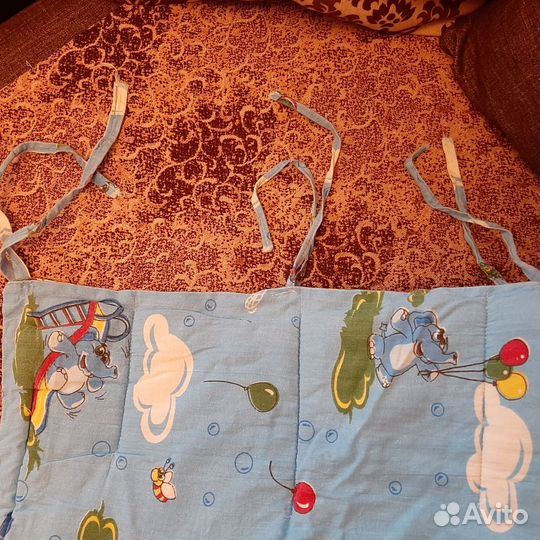 Бортики в детскую кроватку