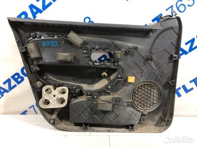 Обшивка двери передняя правая renault logan 2 1.6