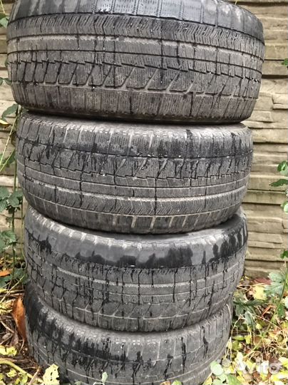 Bridgestone Blizzak DM-V2 235/50 R18 36H