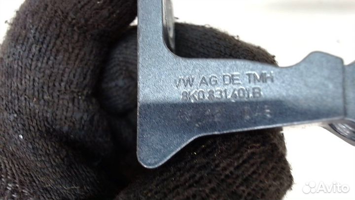 Петля двери Audi A4 (B8), 2013
