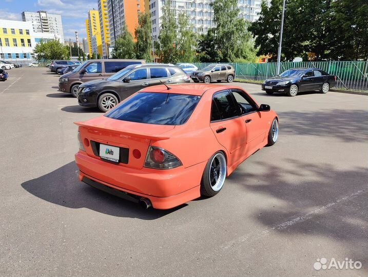 Toyota Altezza 2.0 AT, 2001, 100 000 км