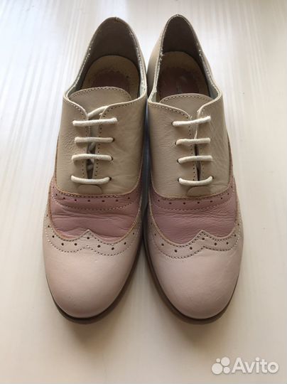 Броги кожа 38