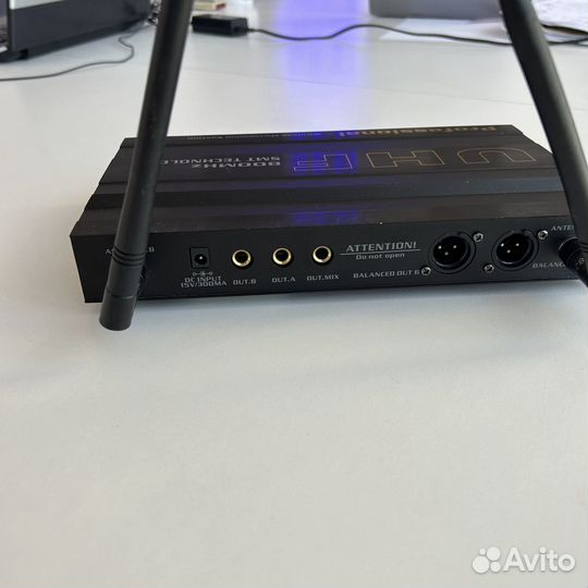 Головной микрофон Enbao SG-922