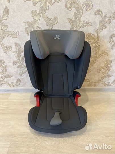 Детское авто кресло Britax Römer Kidfix III S