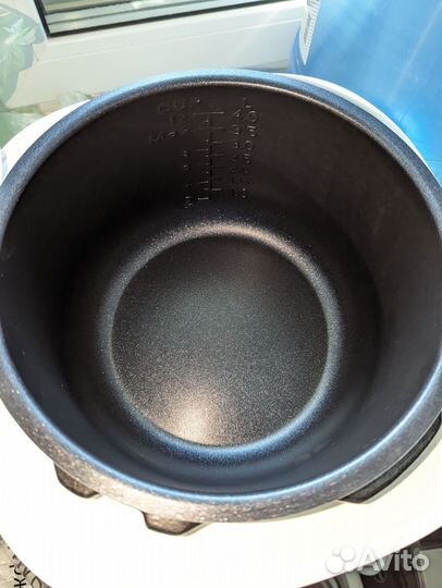 Мультиварка-скороварка Redmond RMC-P350