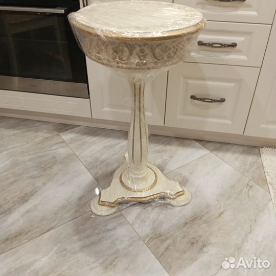 Подставка для цветов напольная деревянная