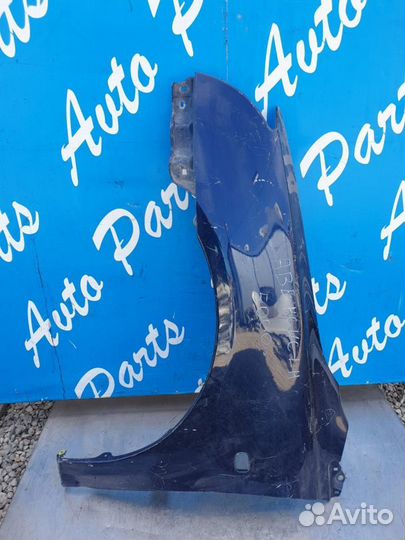 Тойота Авенсис Т250 крыло переднее левое до рестай