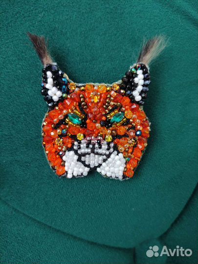 Брошь ручной работы, тотемный зверь