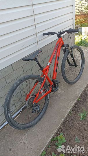 Велосипед GT Stomper prime 26