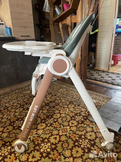 Стульчик для кормления happy baby berny v2