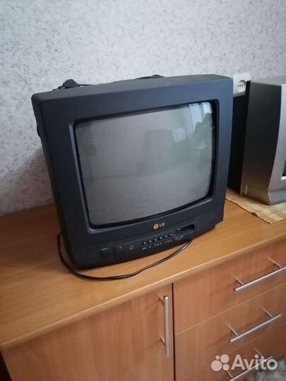 Телевизор цветной