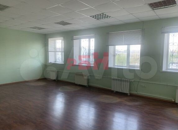 Помещение со складами 1000 кв.м